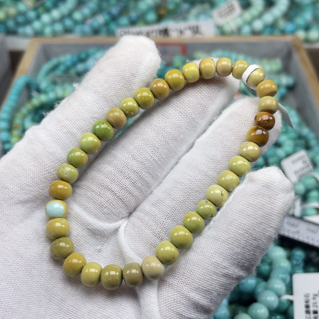 绿松石未镶嵌绿松石