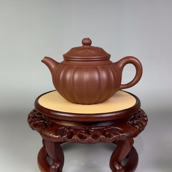 大***都底槽青茶壶菊蕾壶300 cc左右