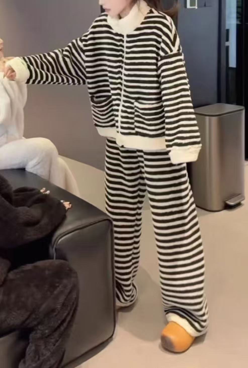 【晨浠定制】新款毛绒加厚条纹保暖睡衣套装6607