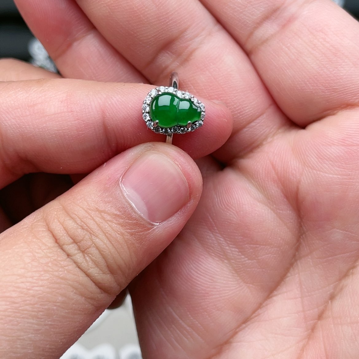 【闪购商品】翡翠戒指银S925镶嵌Oooooooo 