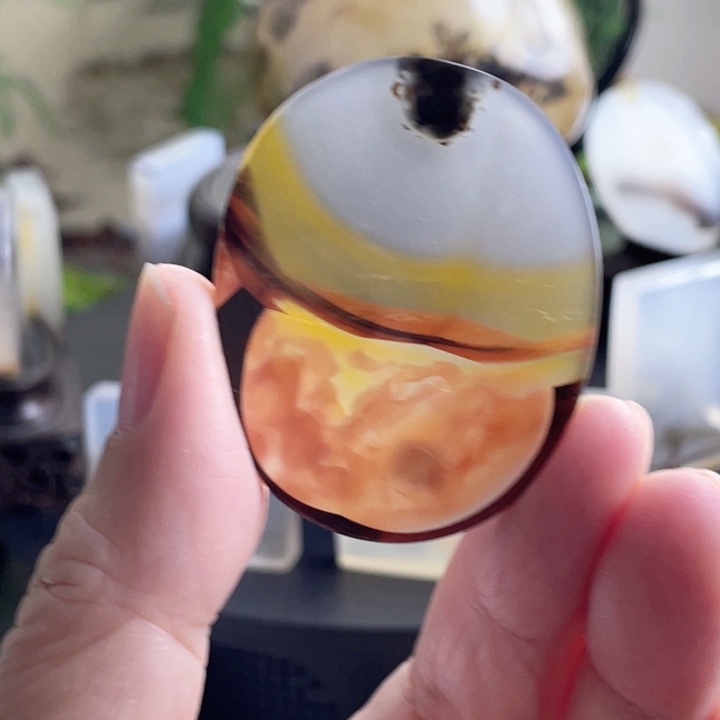 玛瑙/玉髓珠宝半成品未镶嵌赵**.