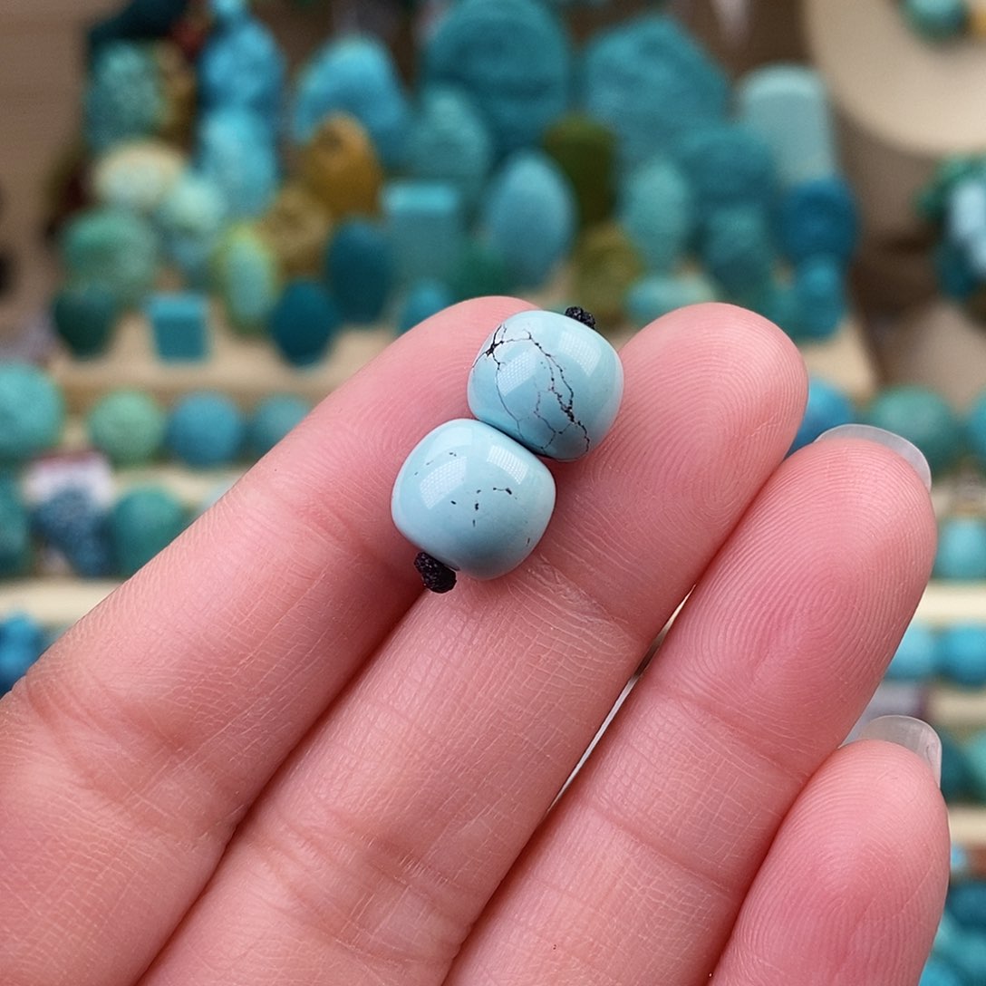 绿松石珠宝奇石未镶嵌