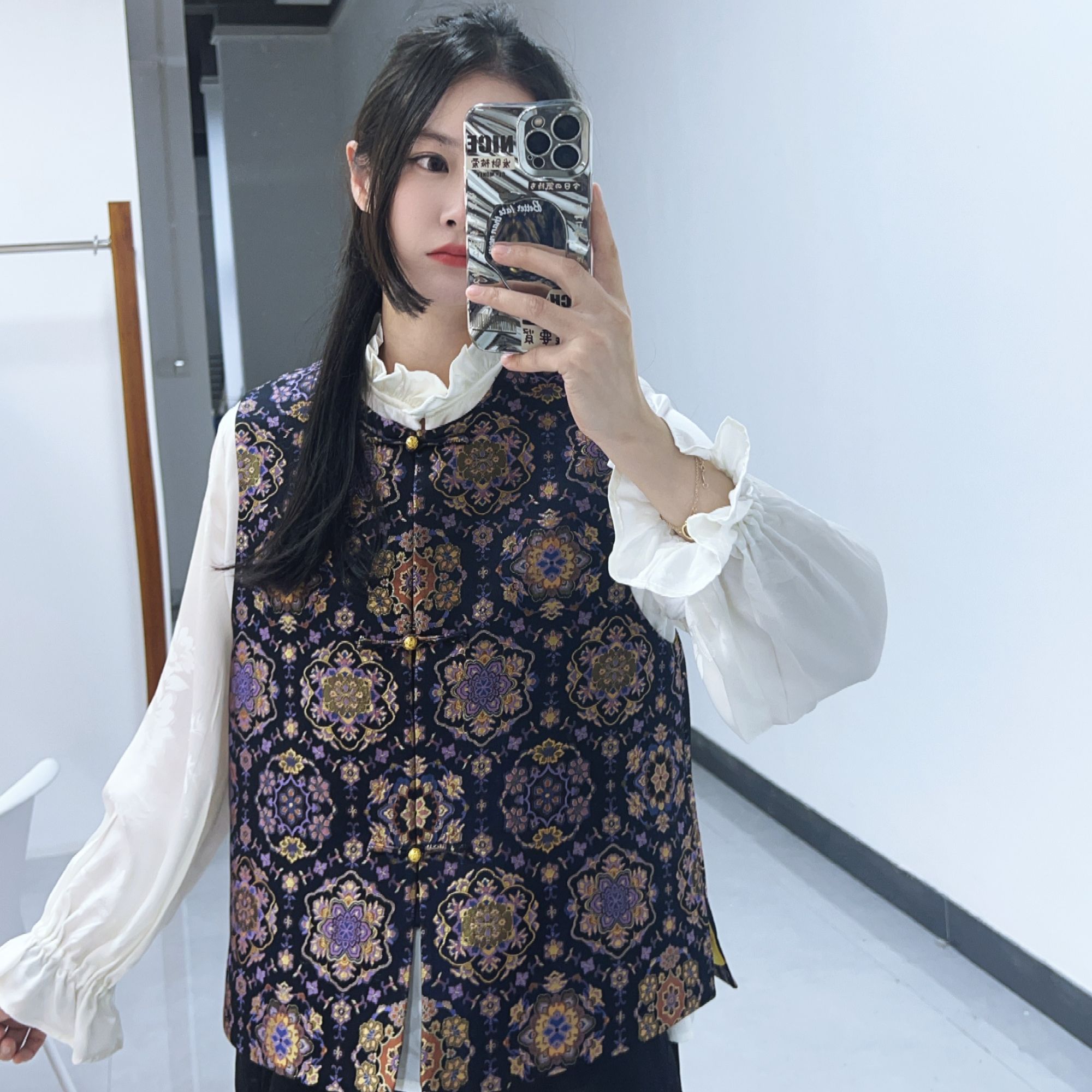 平替黑宝相马甲上衣女 （桑蚕丝除金线以外）