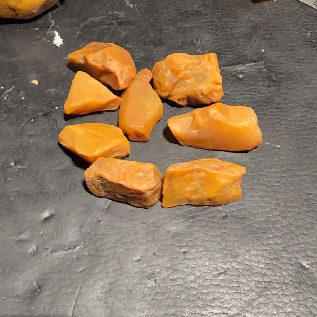 溪***堂老挝石北部田黄原石．．．