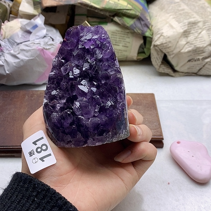 紫晶大型摆件（非配饰）未镶嵌