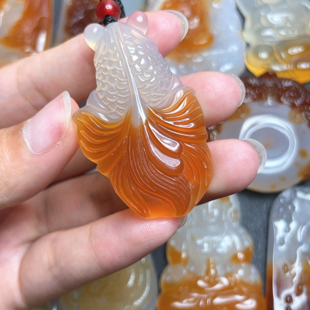未镶嵌颈饰玛瑙/玉髓