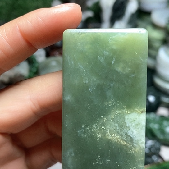 未镶嵌和田玉（糖玉）珠宝半成品