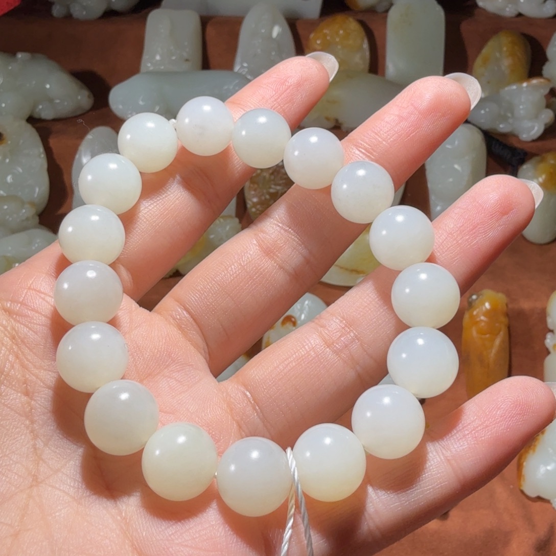 沧***粟和田玉未镶嵌手链