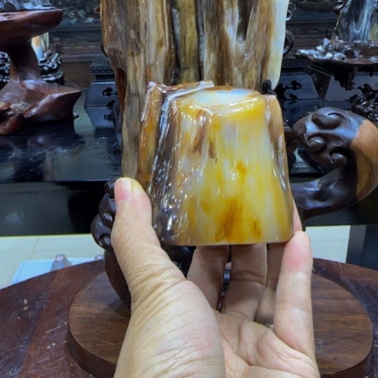 硅化玉手把未镶嵌