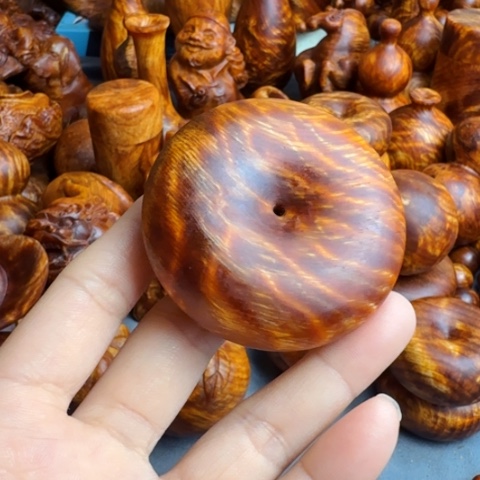 松木（琥珀木）无事牌孤**雪小冰裂