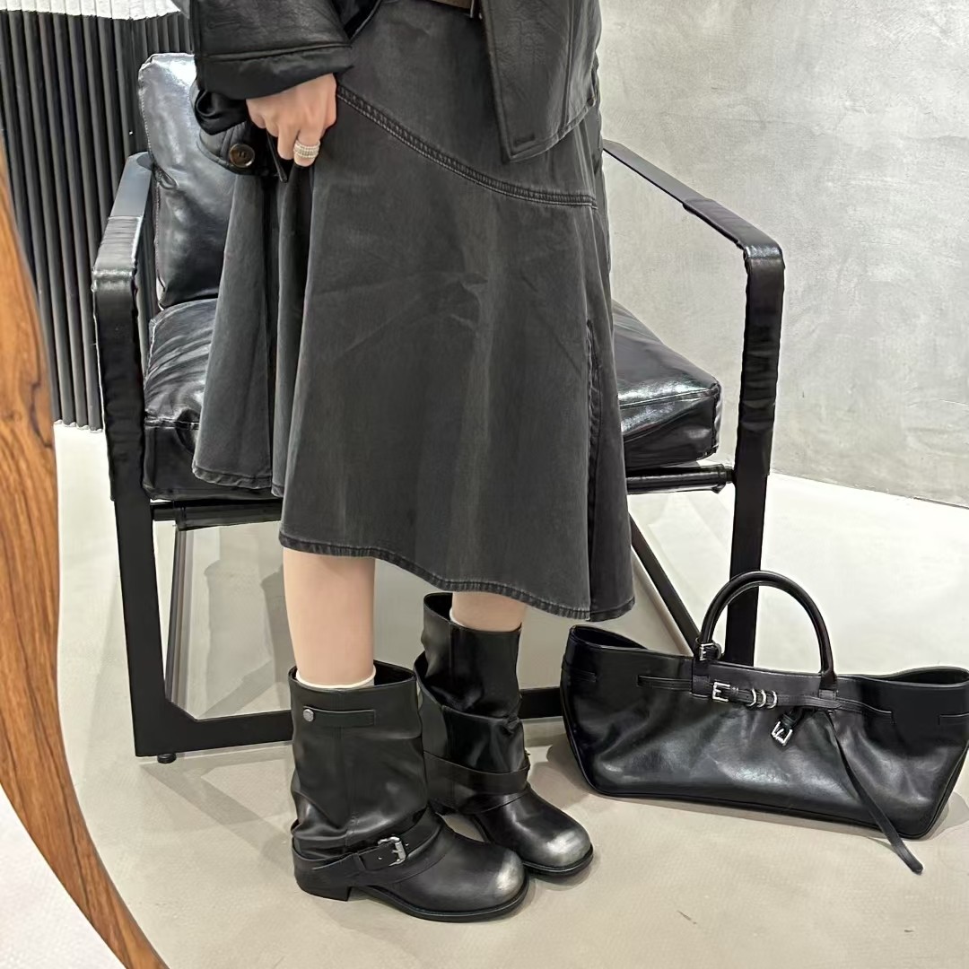 巨好看短靴女秋季黑色复古堆堆靴子2025新款裤管靴法式西部牛仔靴