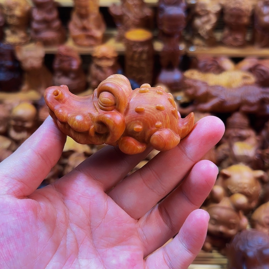 伟***宝柏木（崖柏）崖柏陈化红油鳄鱼