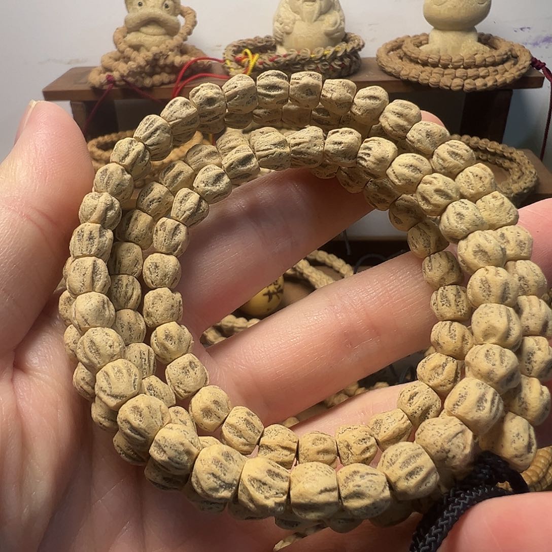 柏香籽/百香籽吊坠