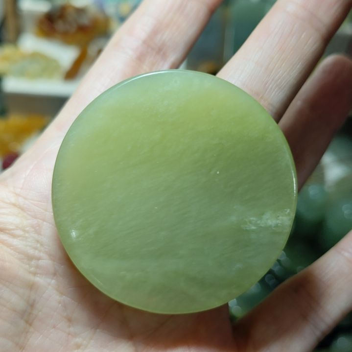 岫玉未镶嵌挂坠款式