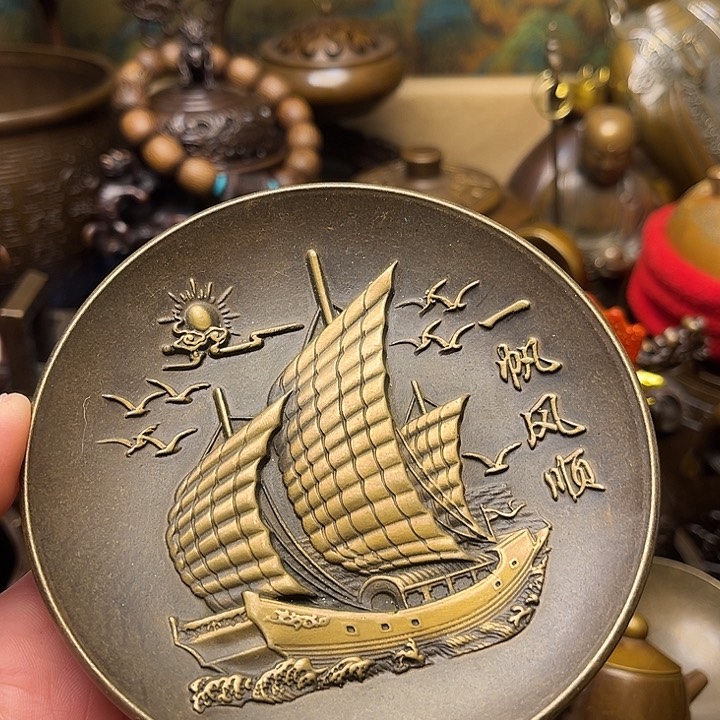 精美铜器批发档口
