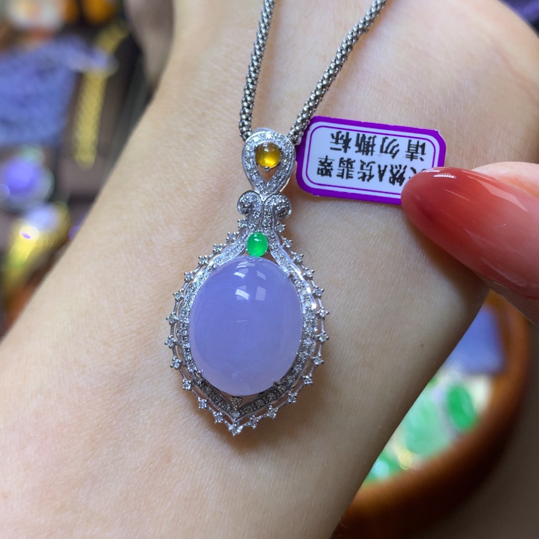 【闪购商品】翡翠颈饰18K金镶嵌翡翠