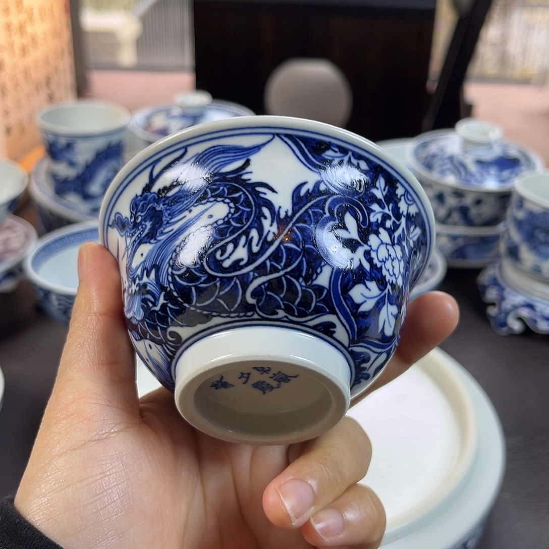 朝岚夕霞仿至正元青花原矿釉烧制全手绘主人杯