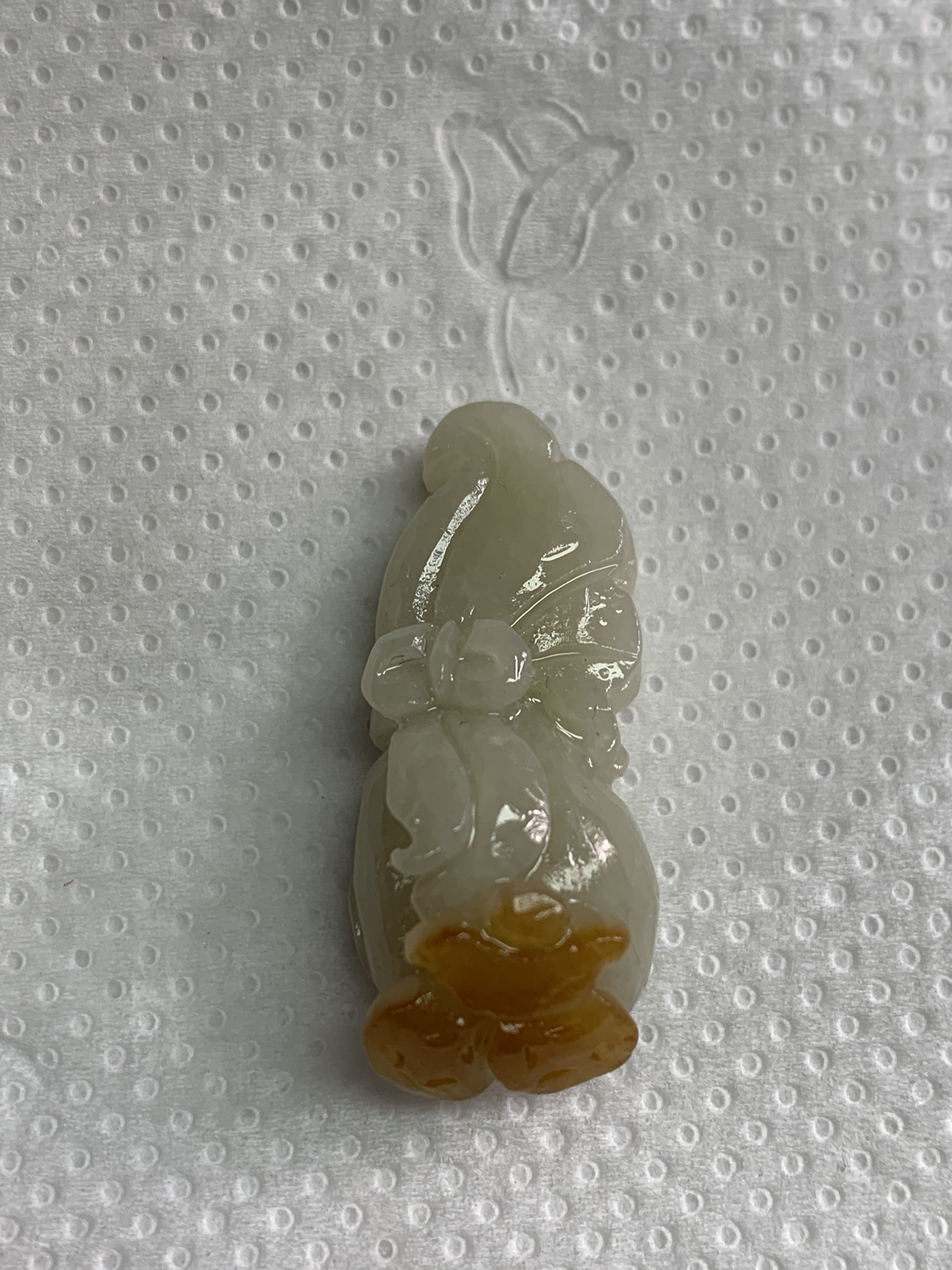 玉如军意翡翠珠宝