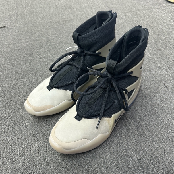 95新 NIKE/耐克 44.5码  Nike Fog黑白  无盒  球鞋