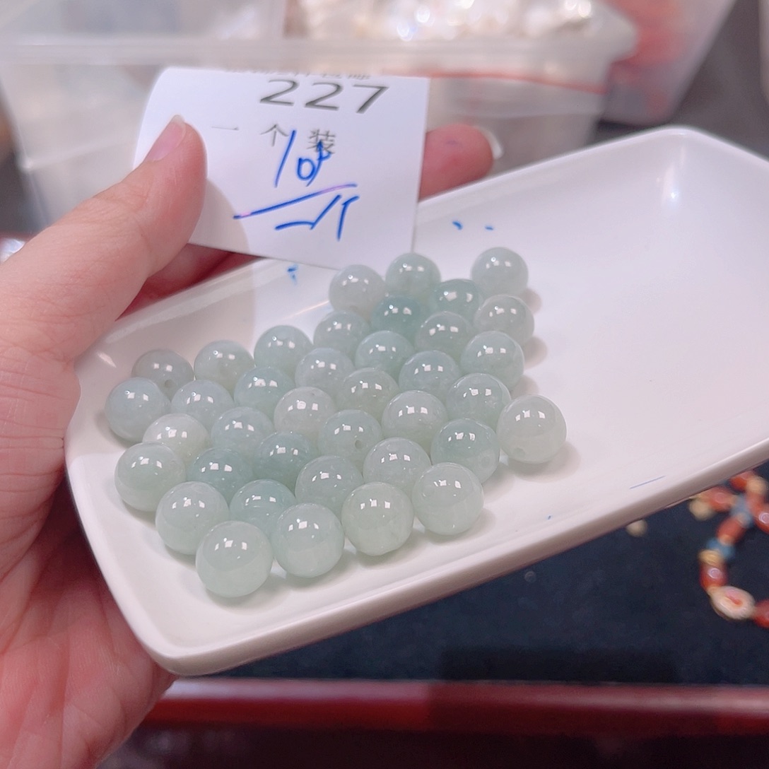 水晶珠宝半成品未镶嵌227 。