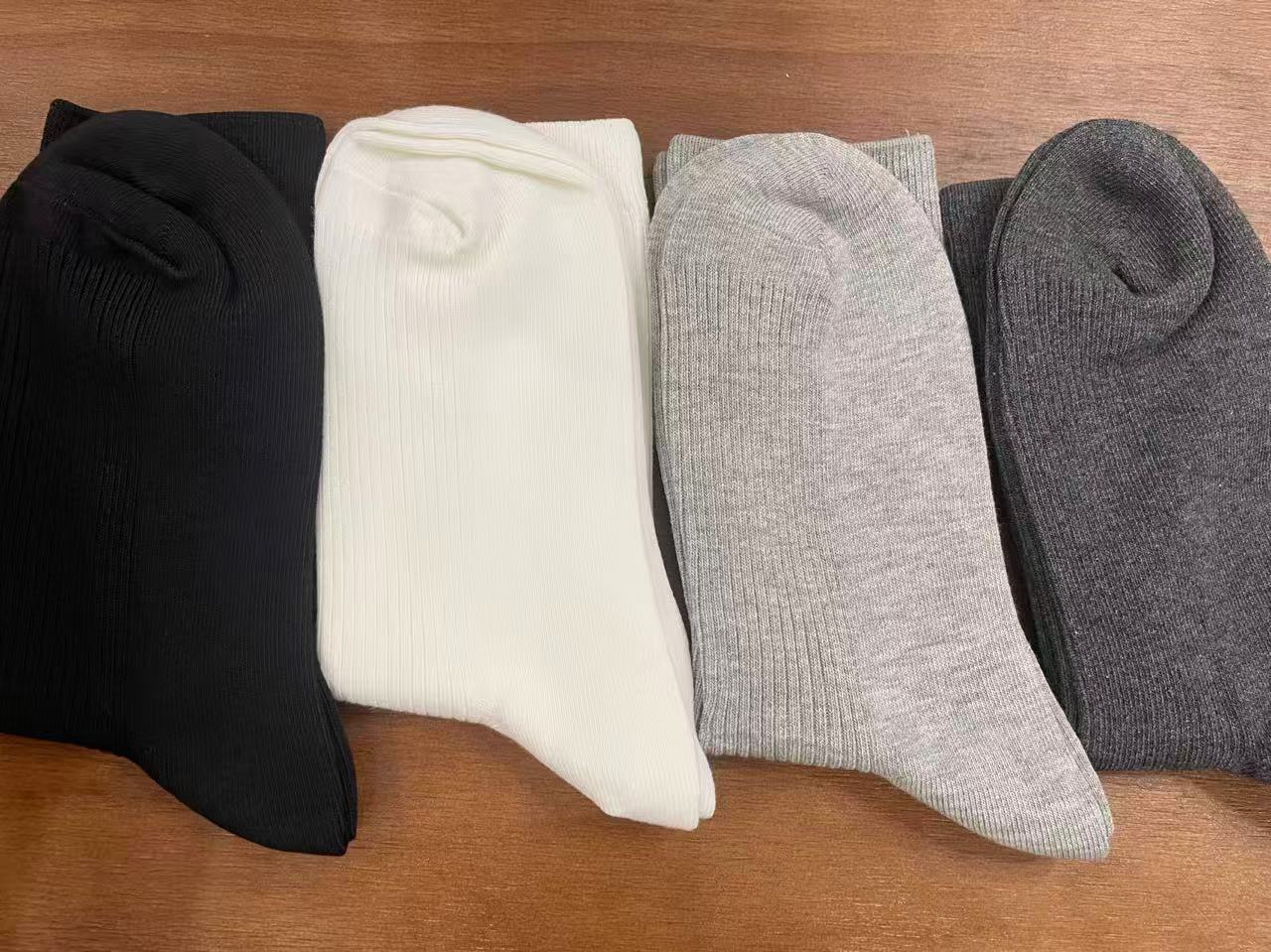 2025年秋冬新款双针男袜R8290