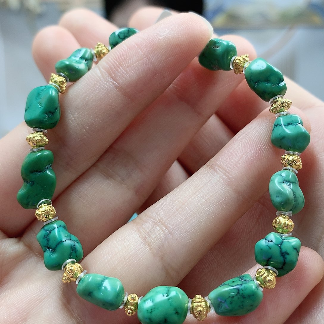 未镶嵌绿松石珠宝奇石