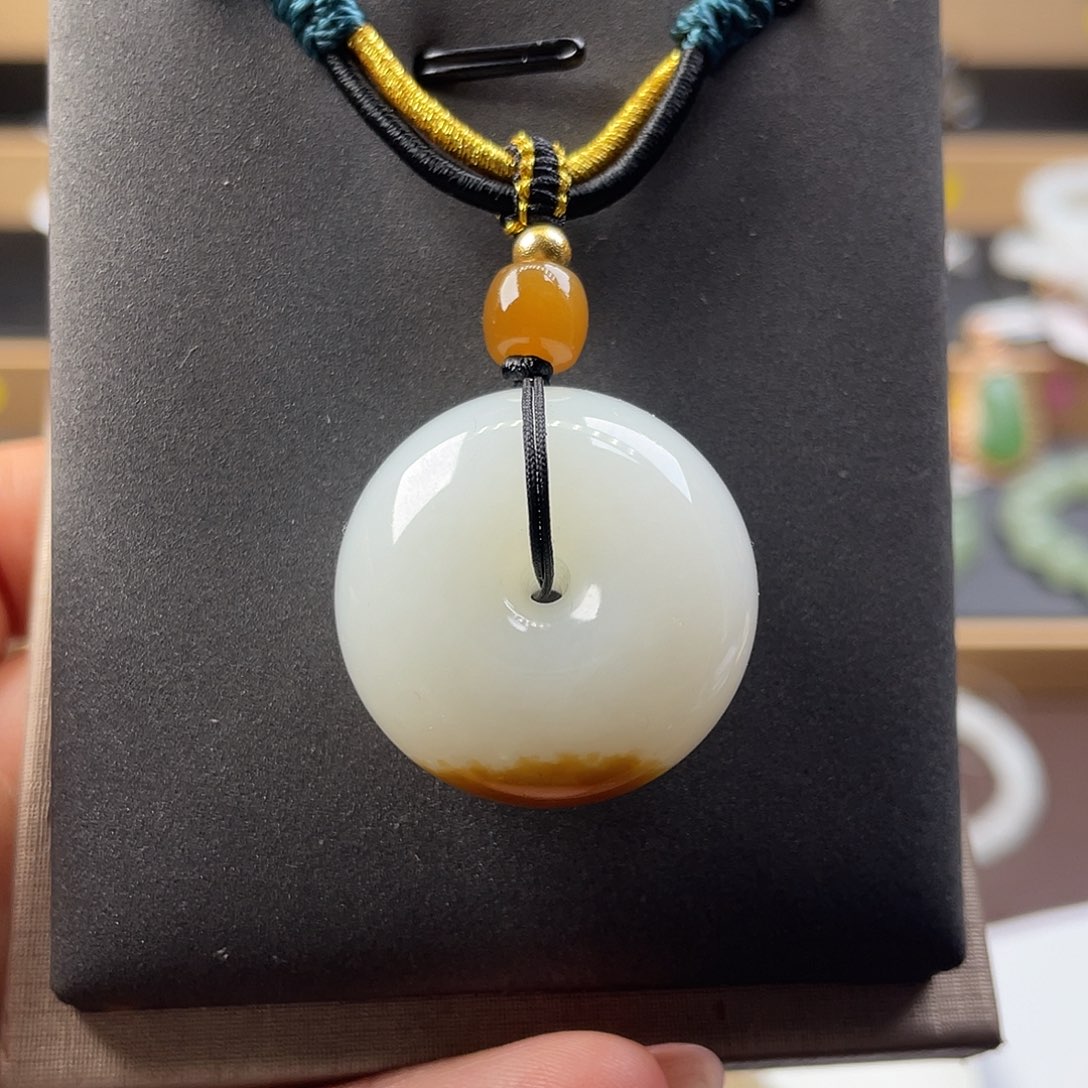 和田玉平安扣未镶嵌