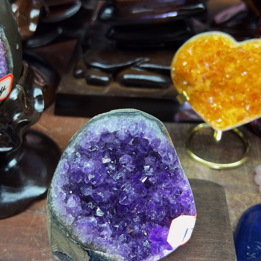 水晶大型摆件未镶嵌