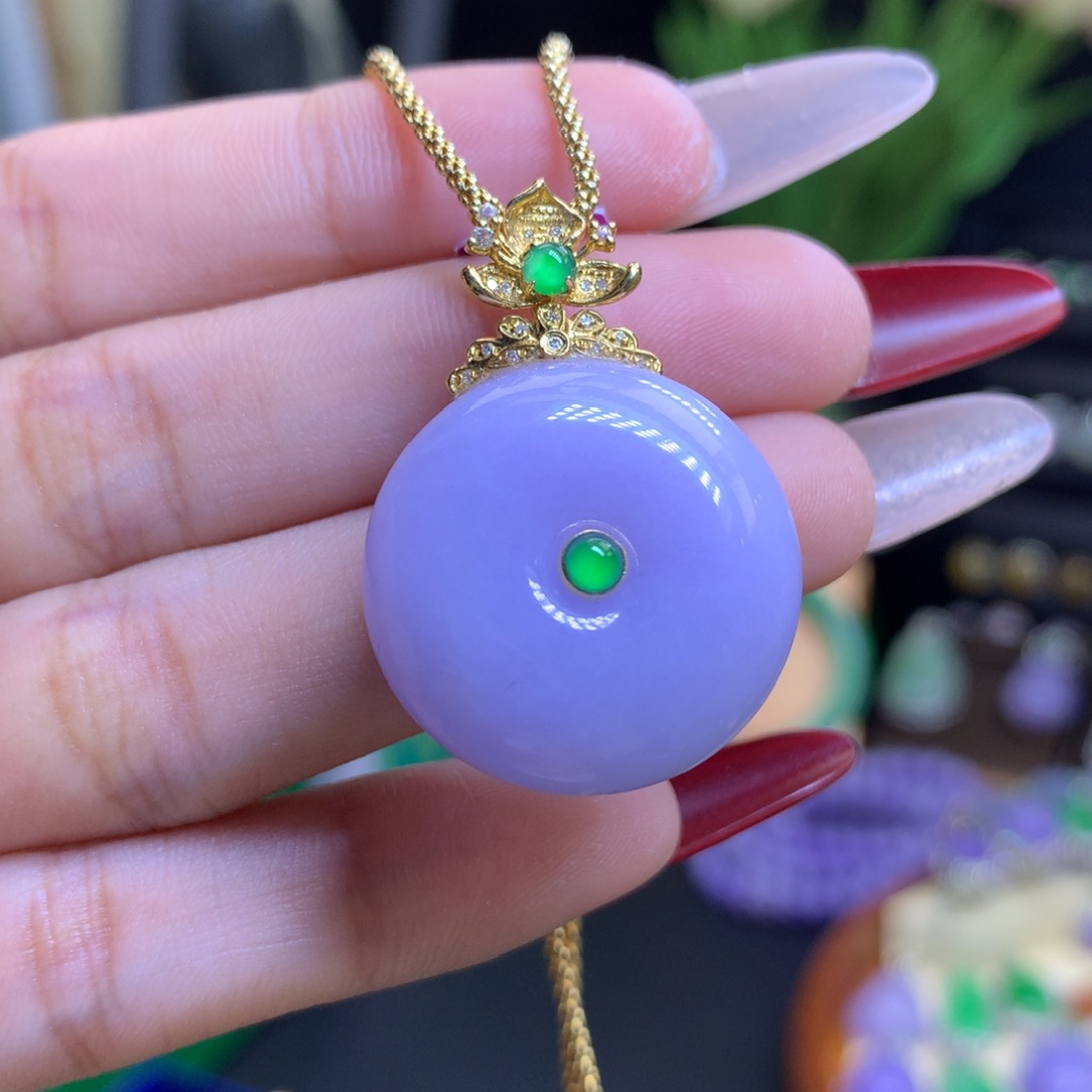 翡翠颈饰18K金镶嵌天然