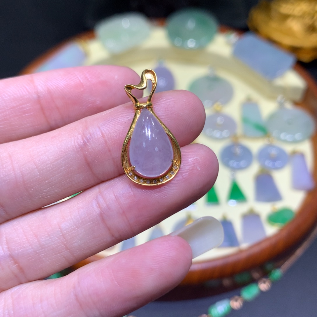 翡翠吊坠(不含链)18K金镶嵌