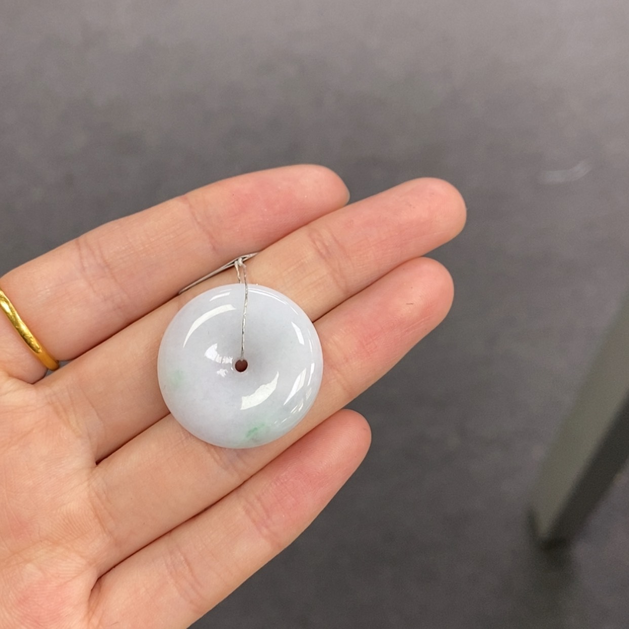 【闪购商品】翡翠颈饰未镶嵌平安扣