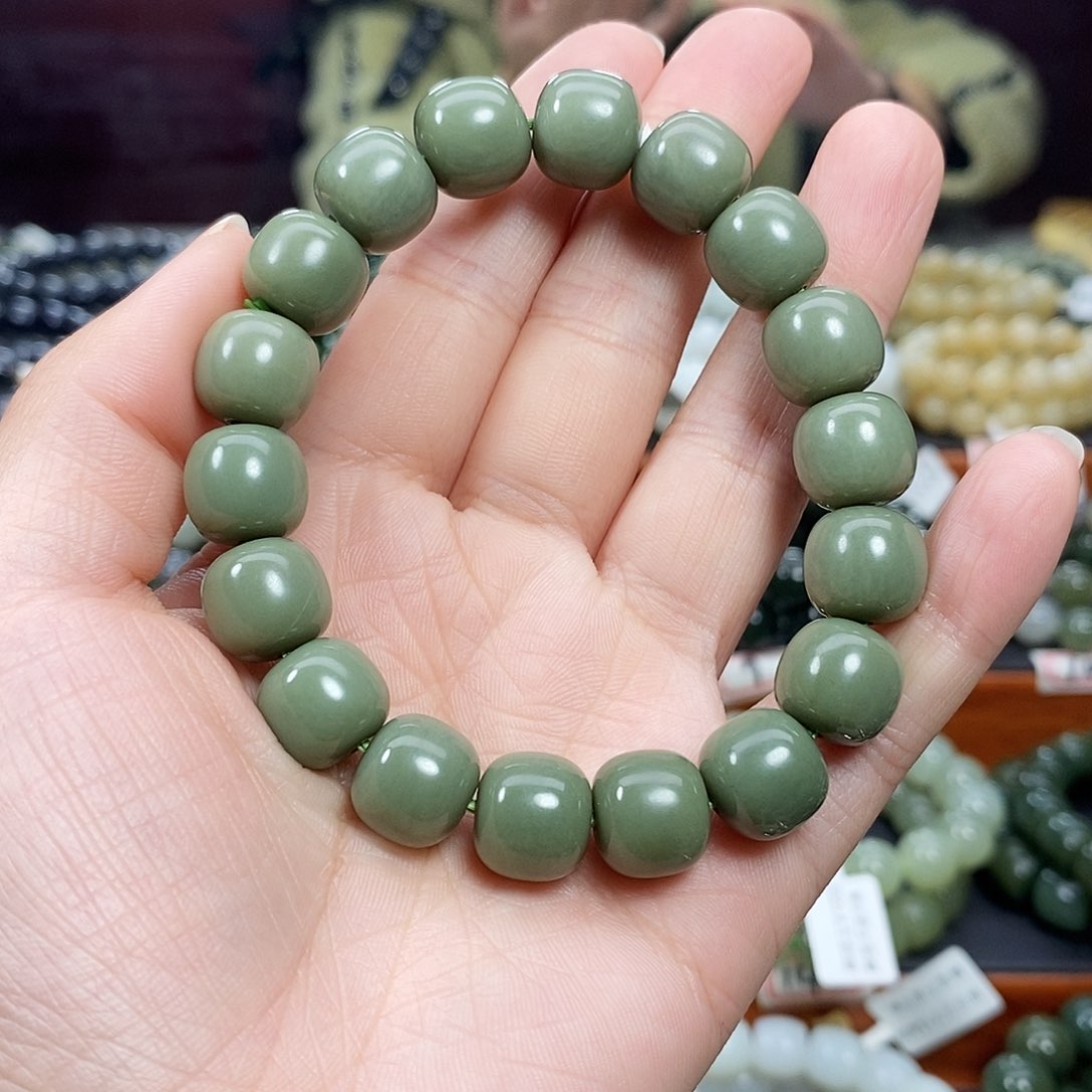 和田玉手链未镶嵌