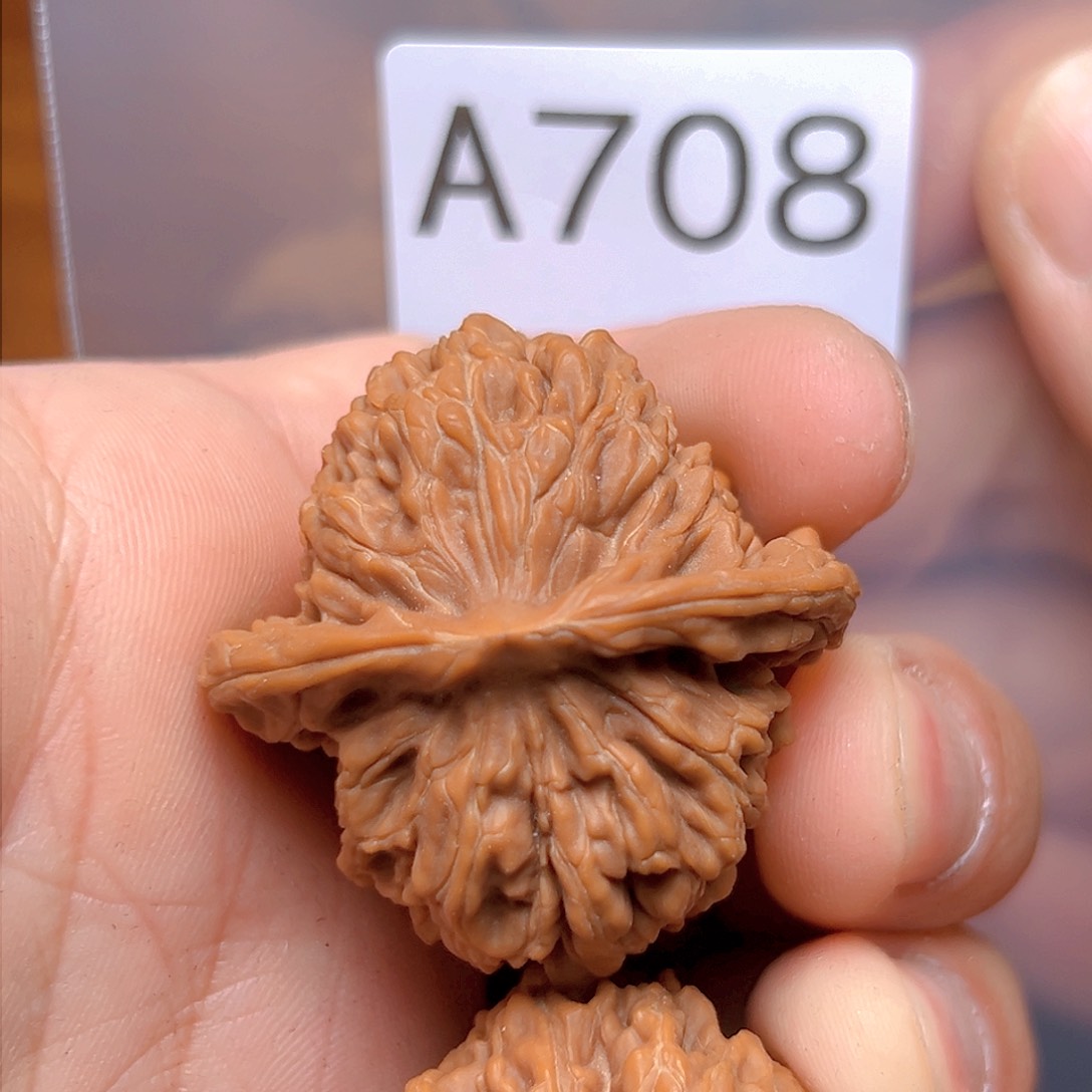 文玩核桃吊坠四座楼