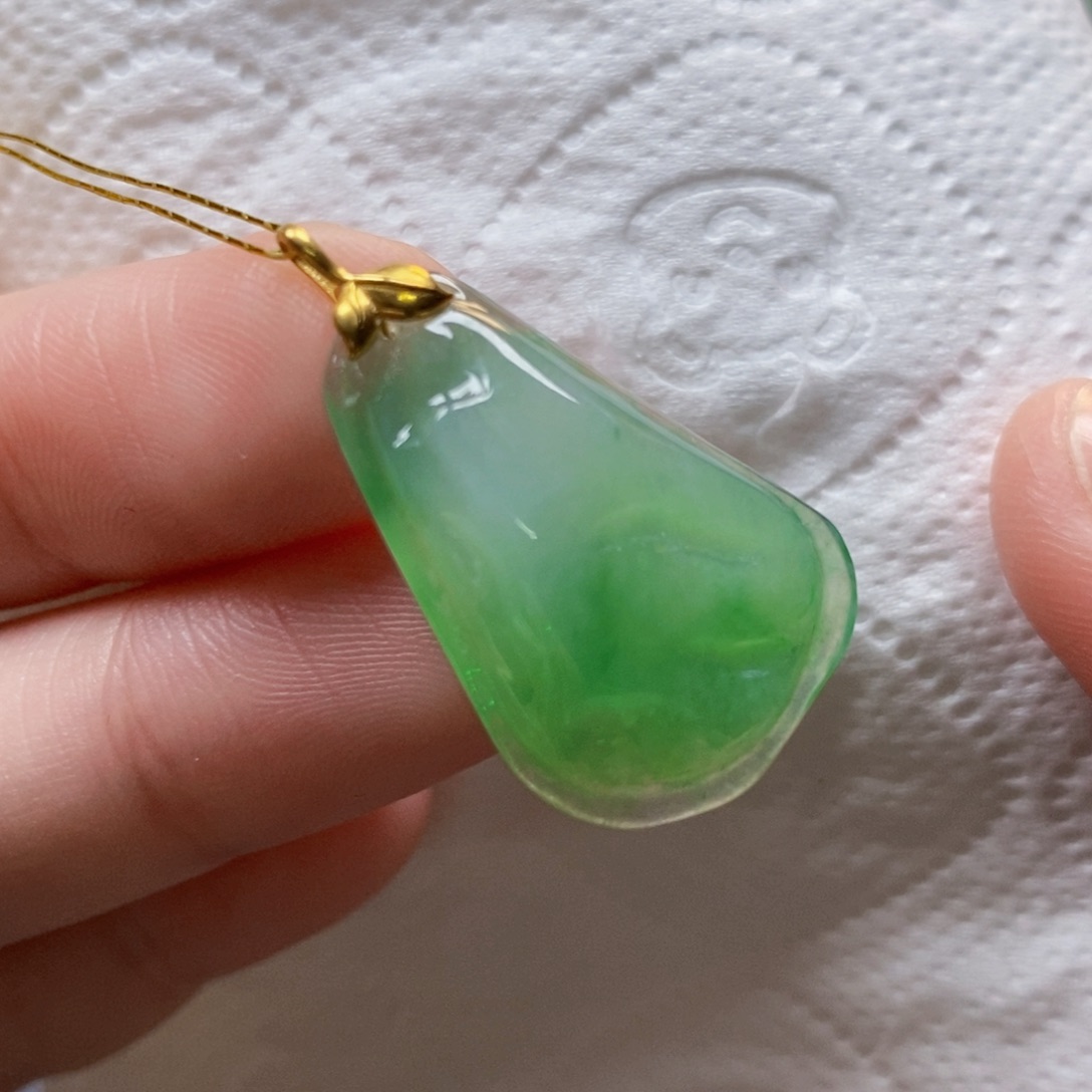 【闪购商品】翡翠吊坠(不含链)未镶嵌624
