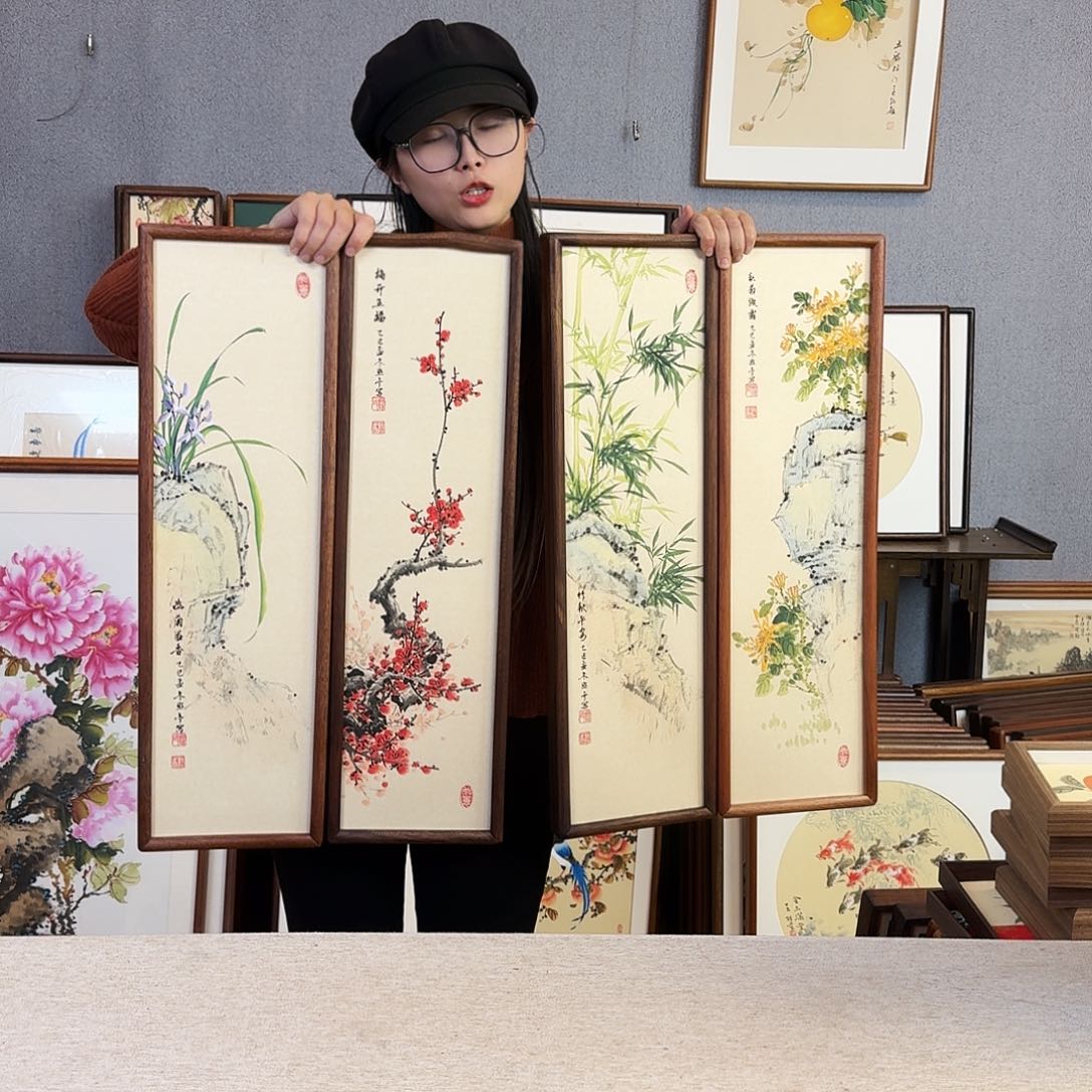 国画手绘带框尺寸：20*70梅兰竹菊