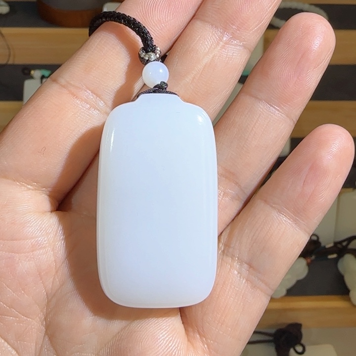 和田玉颈饰未镶嵌零*°