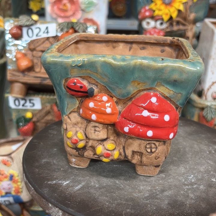 紫砂花盆粗陶材质多肉花盆