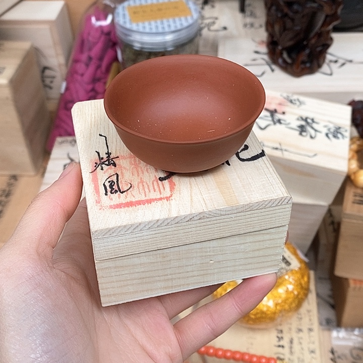 工艺品陶瓷多样性发一个