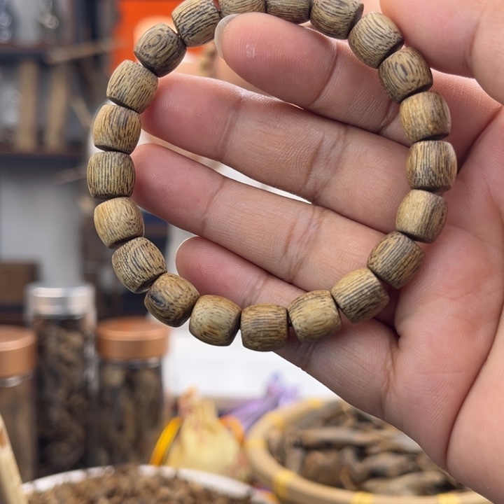 沉香手串奇楠鼓珠9mm单圈多样性发一SY-031