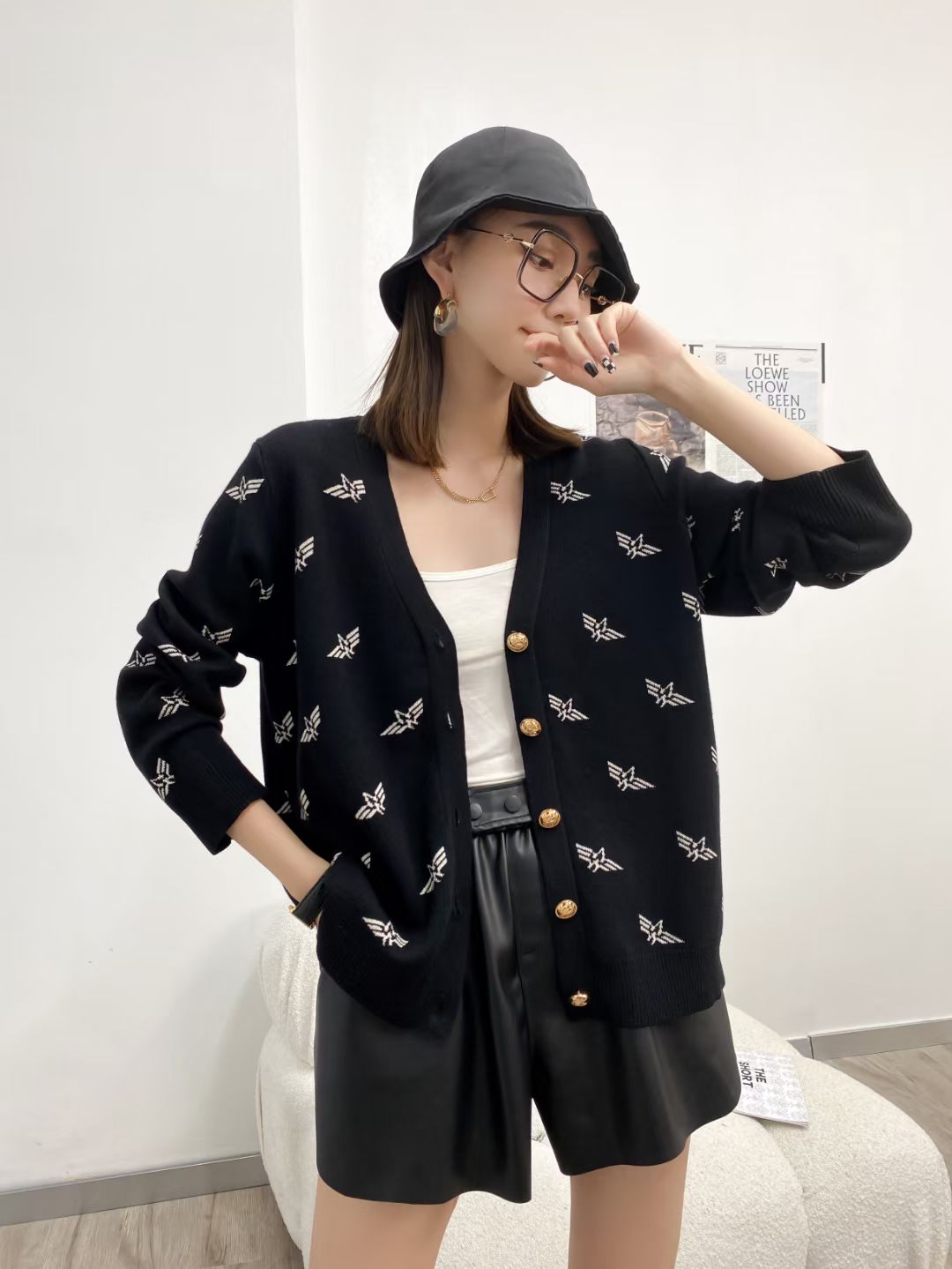 针织秋季V领提花开衫毛衣针织衫常规款开衫