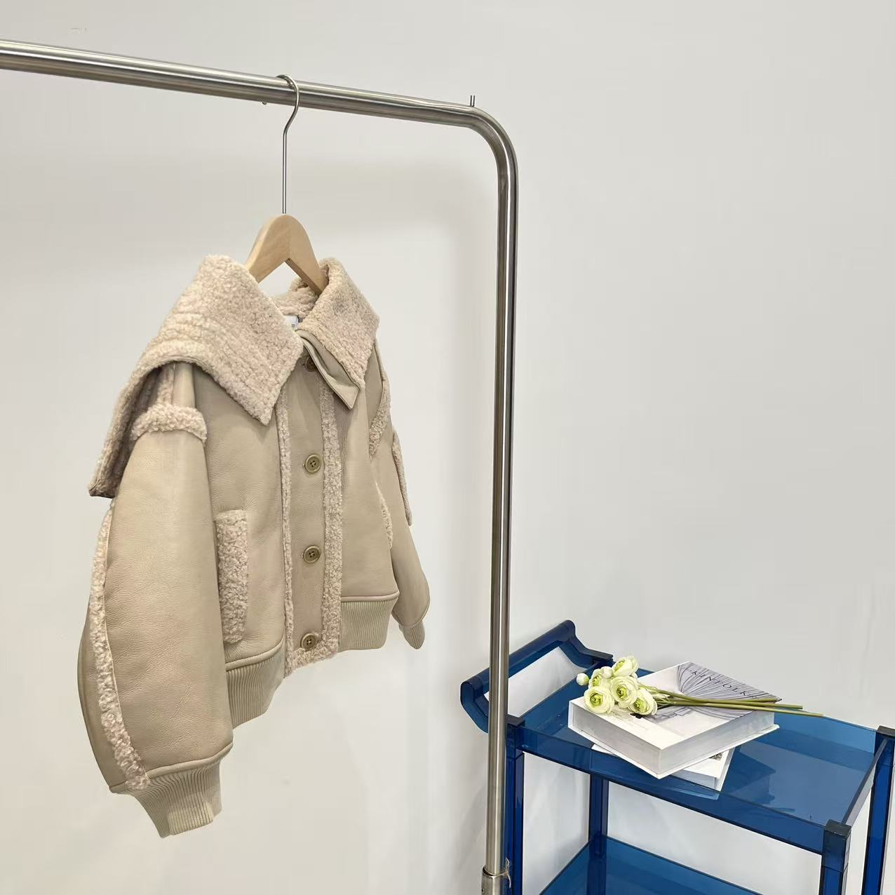 秋冬女童灰杏色外套 2408卓系