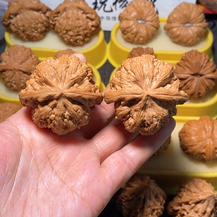 文玩核桃把件粗筋 精对 46