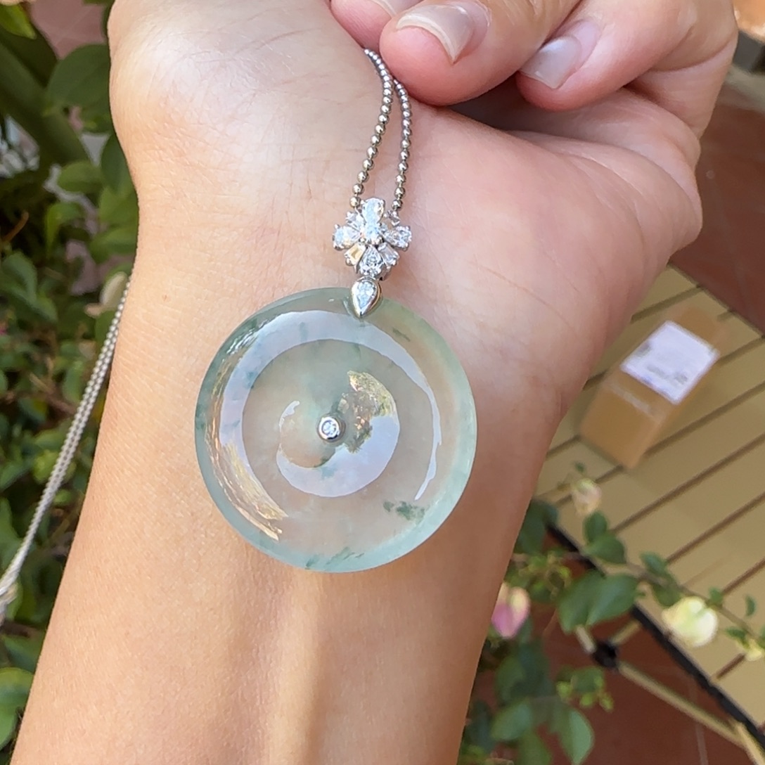 翡翠18K金镶嵌颈饰飘花平安扣卡27