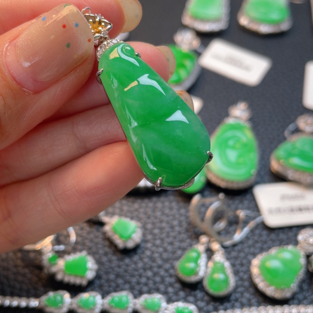 翡翠银S925镶嵌吊坠(不含链)