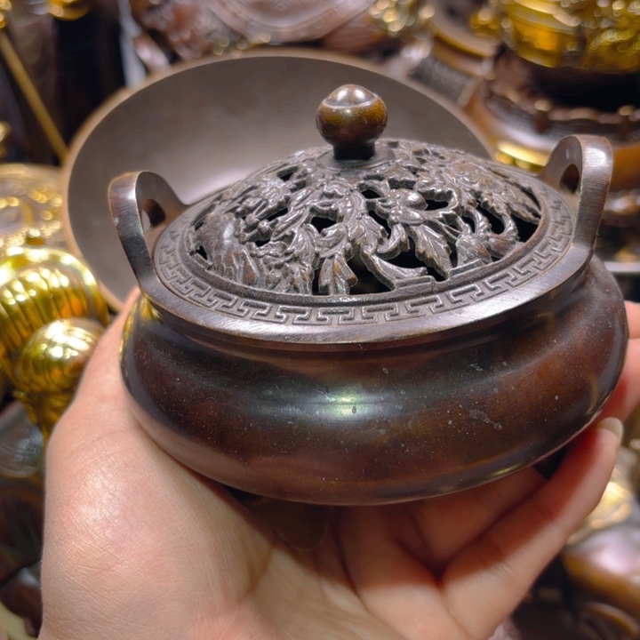 铜器摆件收收藏藏