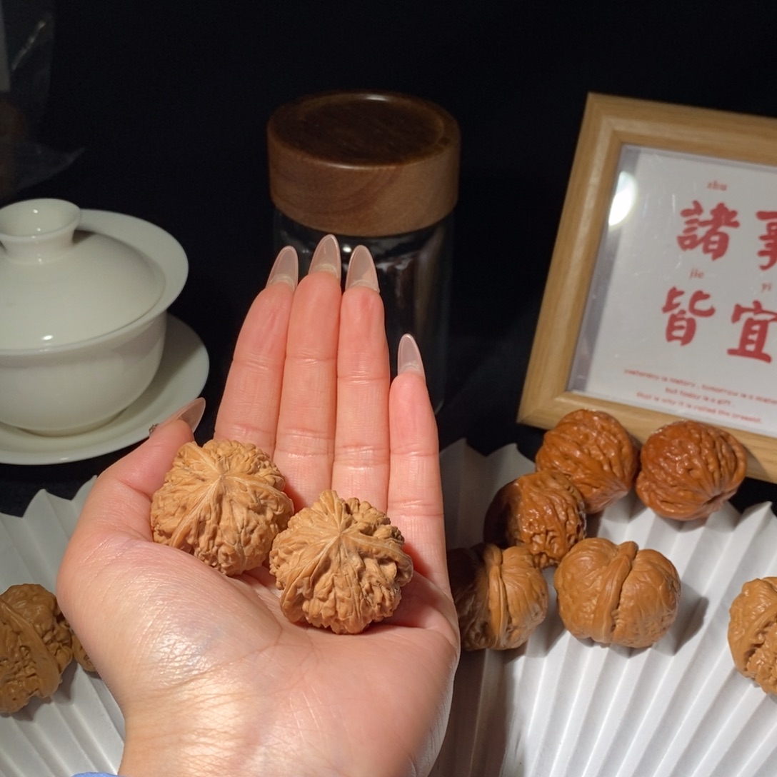 文玩核桃吊坠老*魂御龙奔36