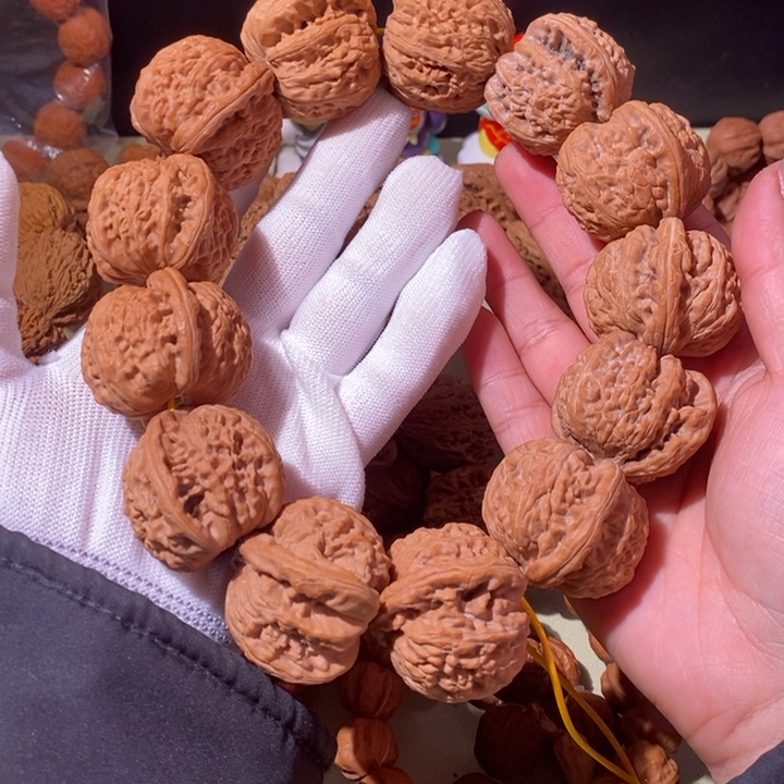 S***森手串文玩核桃…………