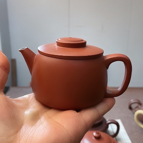 紫砂茶壶原矿大红袍，汉瓦壶，160 c c