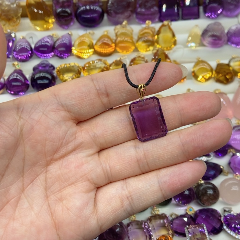 【闪购商品】水晶水晶吊坠18K金镶嵌