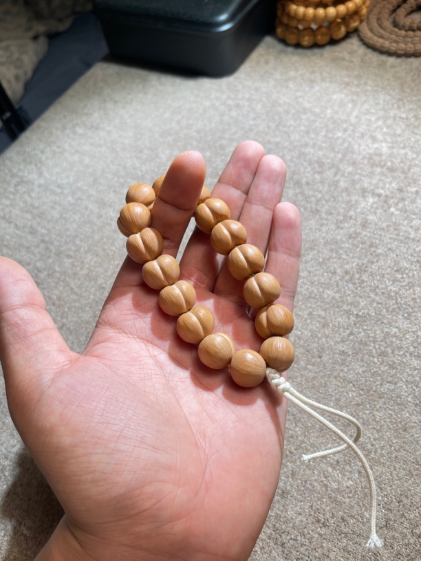 真聚宝盆料【屁桃】14mm手工哑光3s级